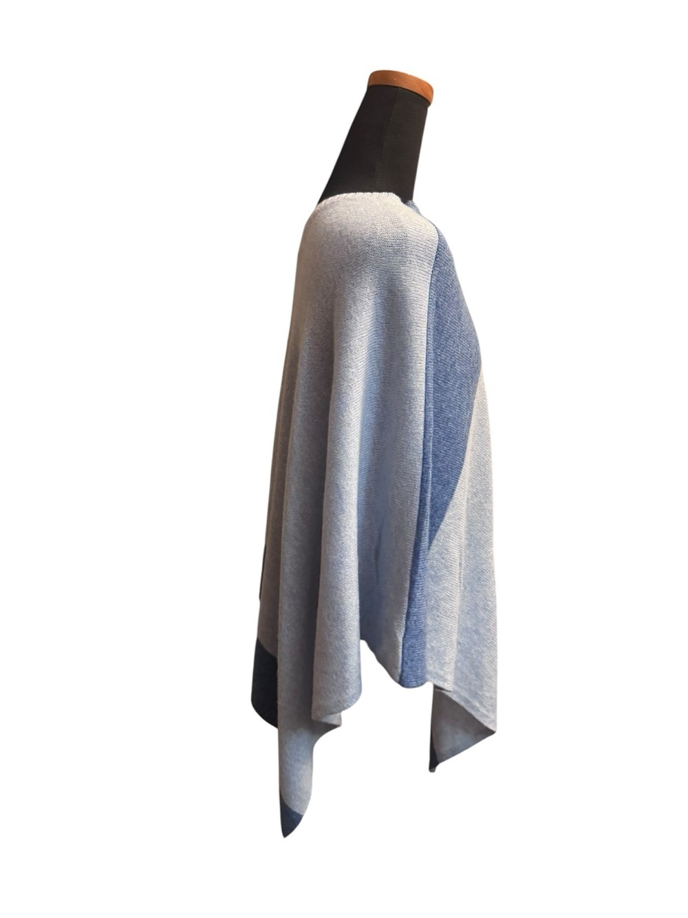 BERYLL 100% Cashmere Colorblock Poncho Wrap Blue Gray Layers Quiet Luxury OS - Picture 6 of 17